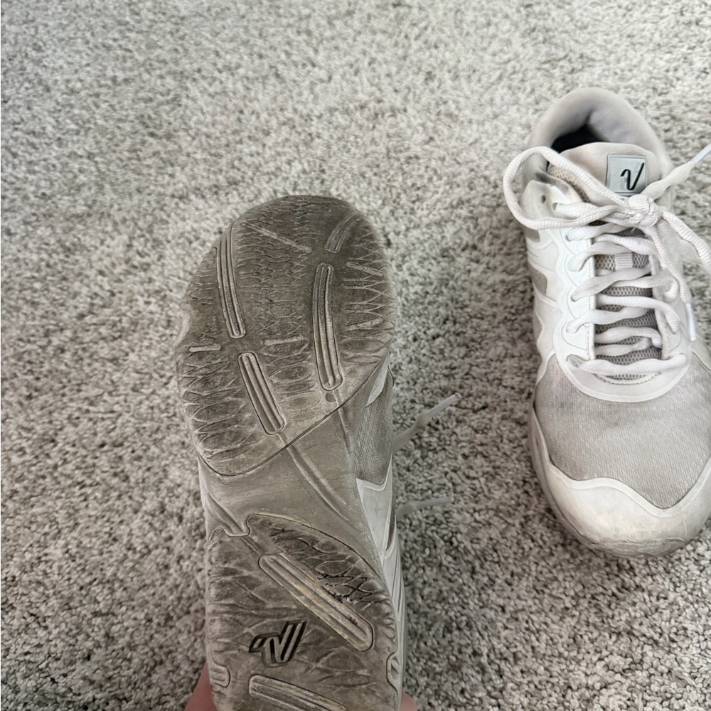 Varsity Rise Cheer Shoes - Picture 4 of 4